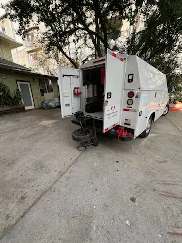 Magnet Plumbing service vehicle on-site for Faucet Repair in South Beach